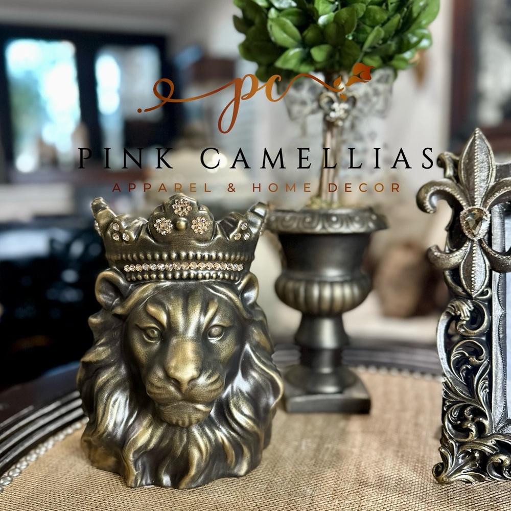 Bronze Tabletop Lion Head Statue